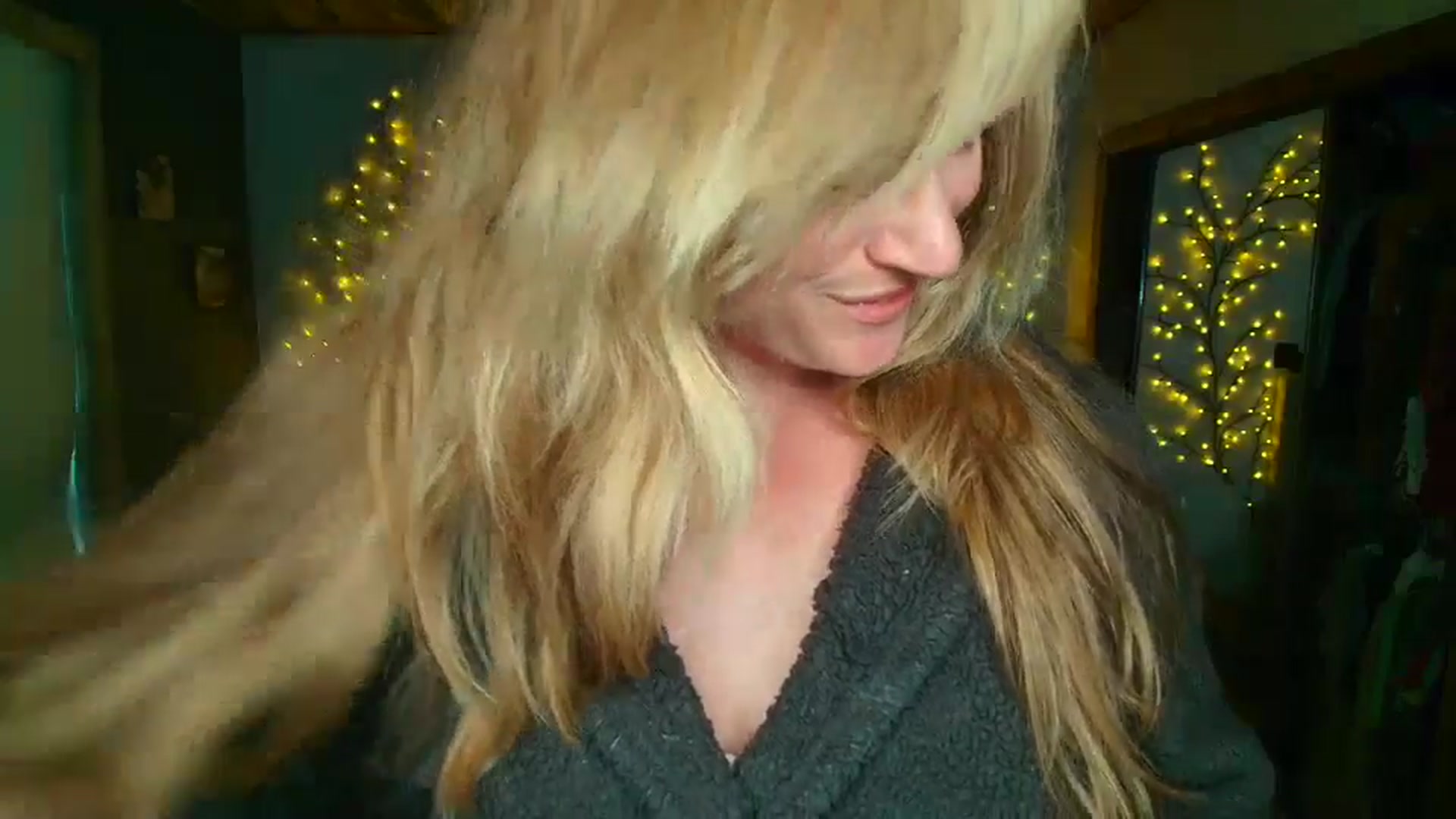 Gallery image thumbnail from JadeAmaryllis's myfreecams stream on, 04/16/2026, 13:54 image 18 of 20