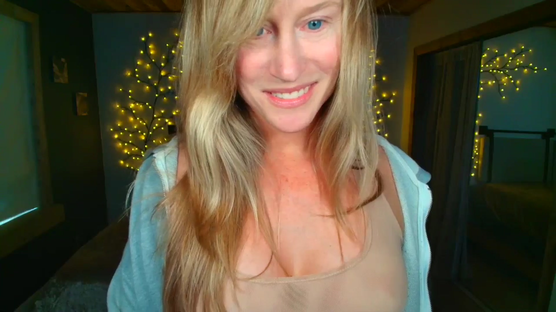 Gallery image thumbnail from JadeAmaryllis's myfreecams stream on, 04/17/2026, 15:14 image 14 of 20