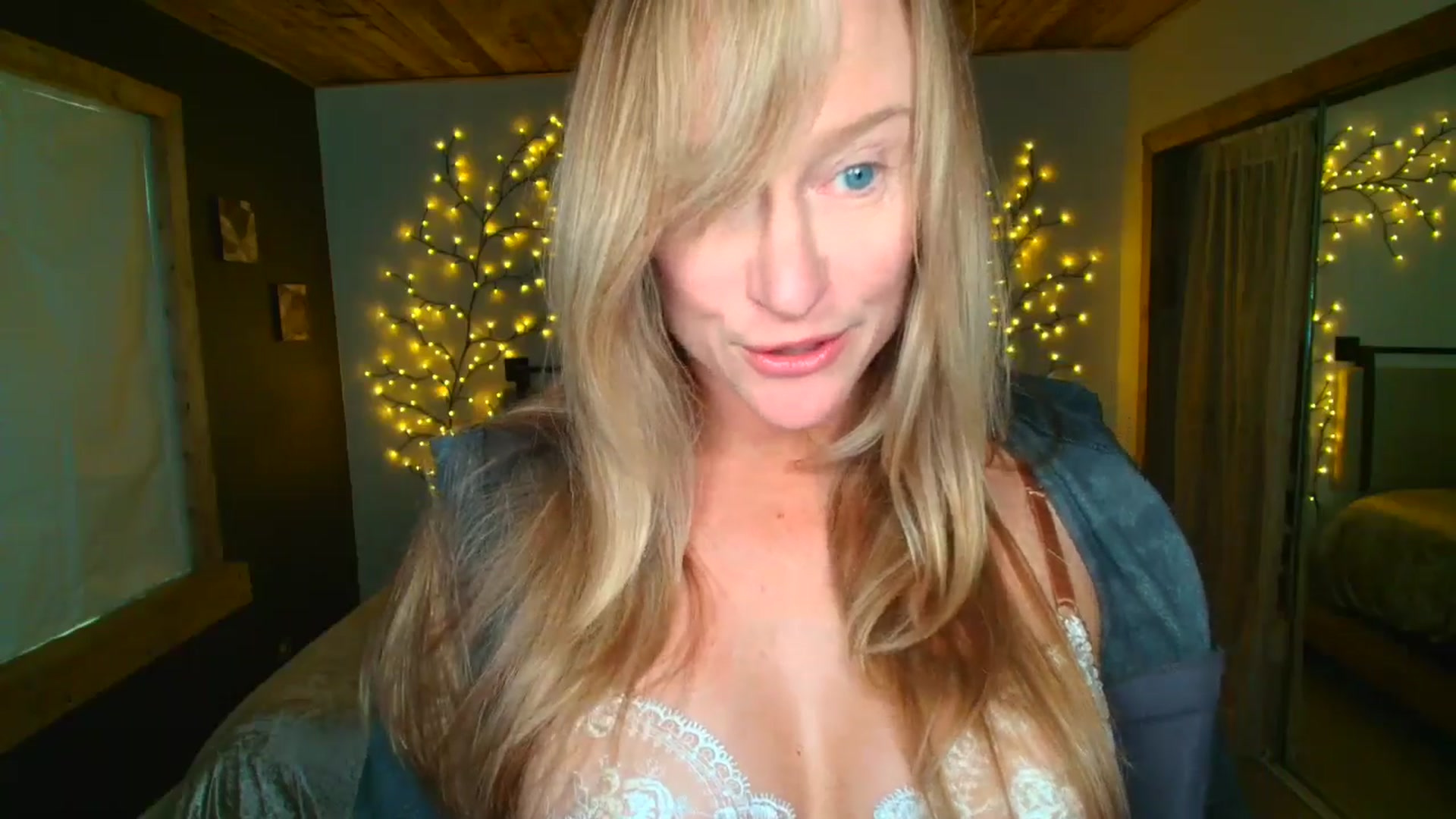 Gallery image thumbnail from JadeAmaryllis's myfreecams stream on, 04/25/2026, 17:57 image 3 of 20