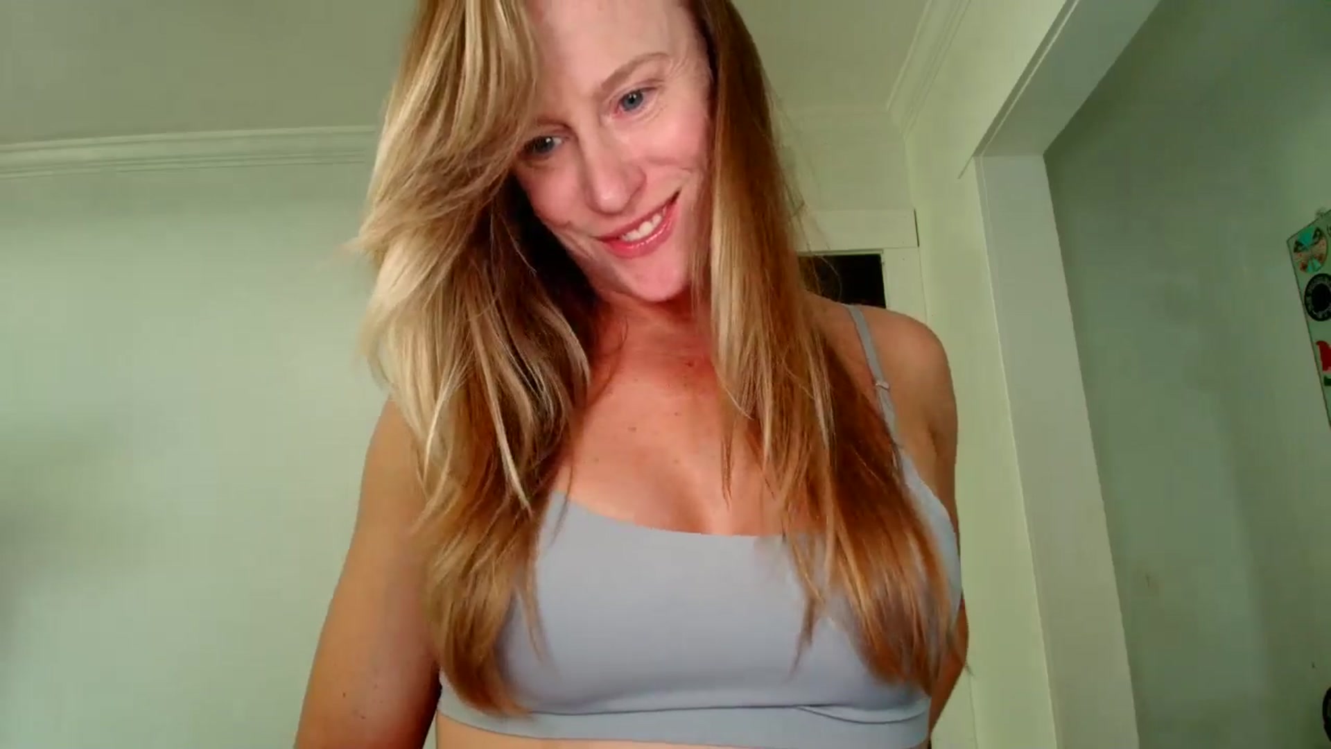 Gallery image thumbnail from JadeAmaryllis's myfreecams stream on, 05/01/2026, 16:48 image 10 of 20