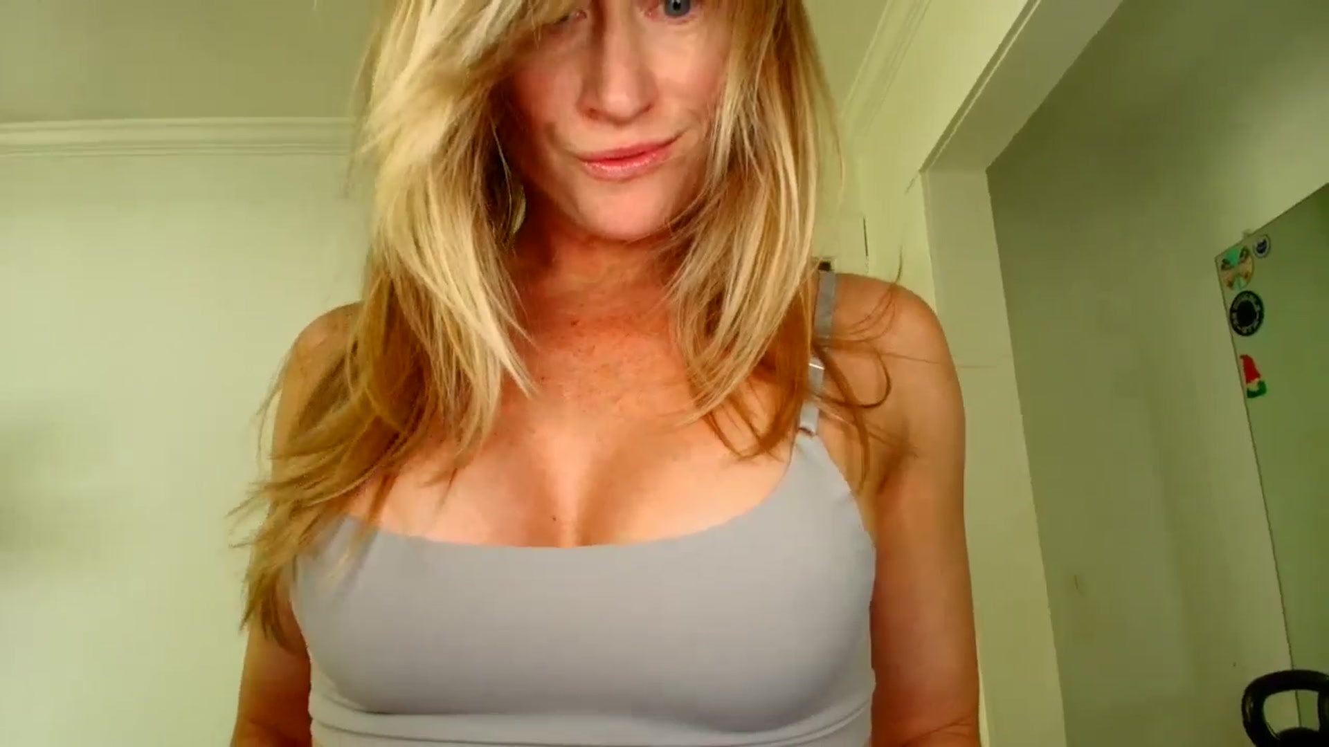 Gallery image thumbnail from JadeAmaryllis's myfreecams stream on, 05/01/2026, 16:48 image 6 of 20