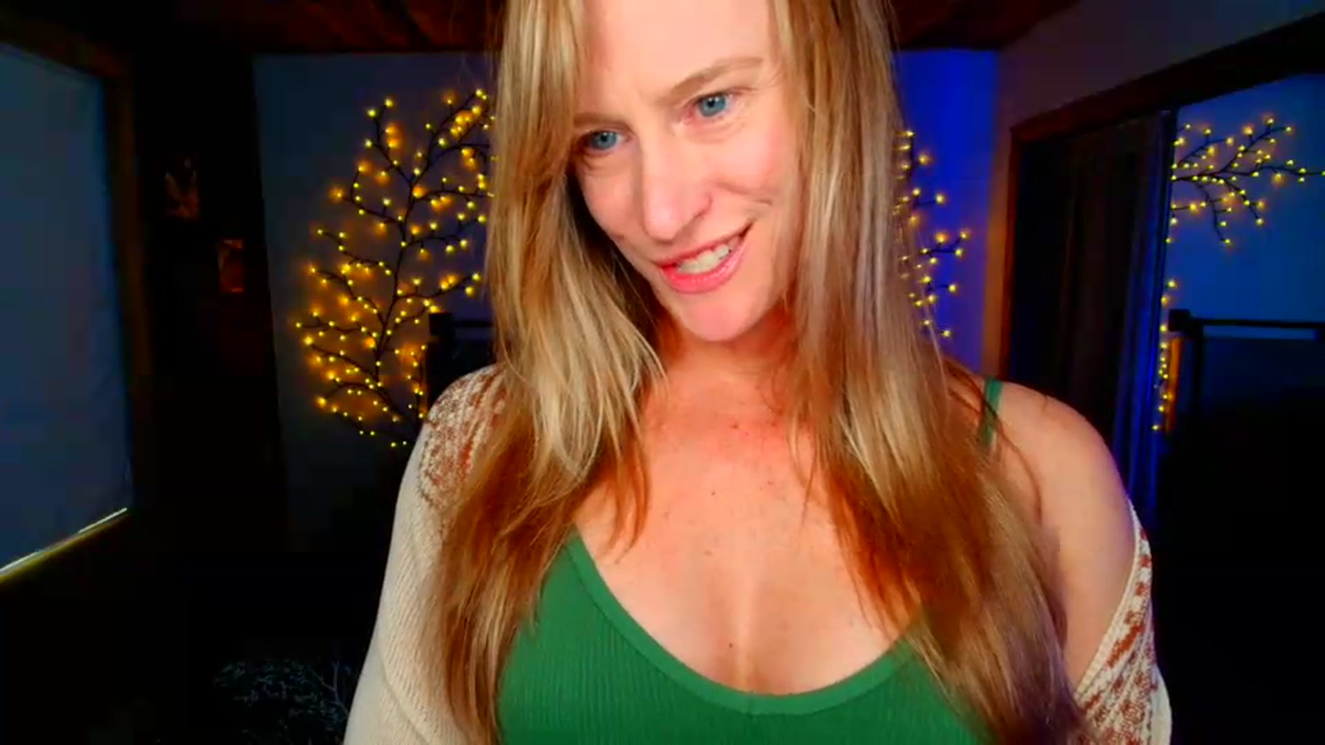 Gallery image thumbnail from JadeAmaryllis's myfreecams stream on, 05/03/2026, 14:08 image 14 of 20