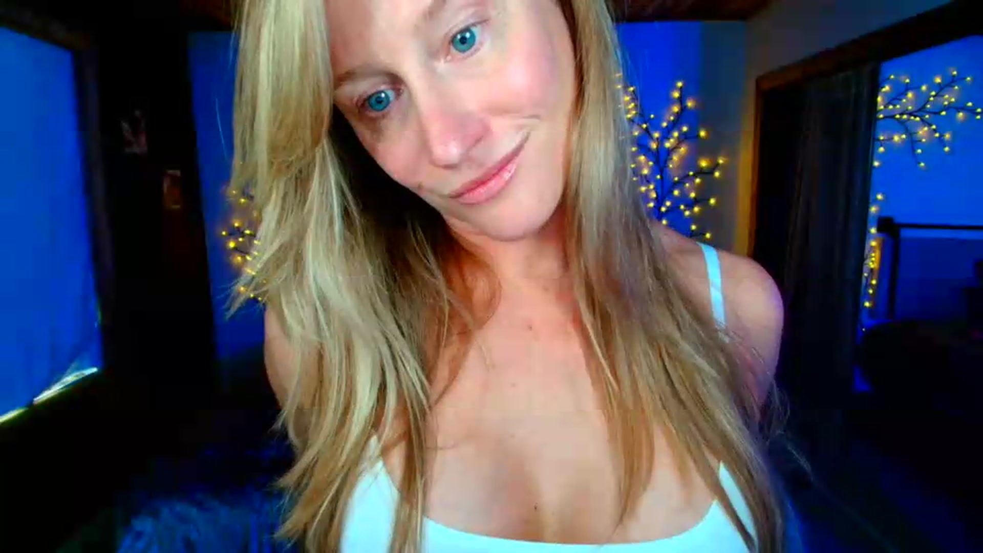 Gallery image thumbnail from JadeAmaryllis's myfreecams stream on, 05/12/2026, 16:03 image 14 of 20