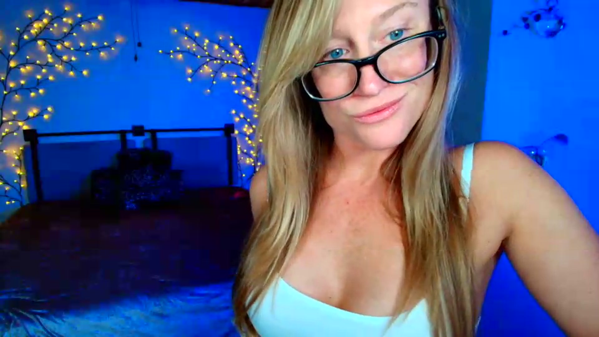 Gallery image thumbnail from JadeAmaryllis's myfreecams stream on, 05/12/2026, 16:03 image 20 of 20