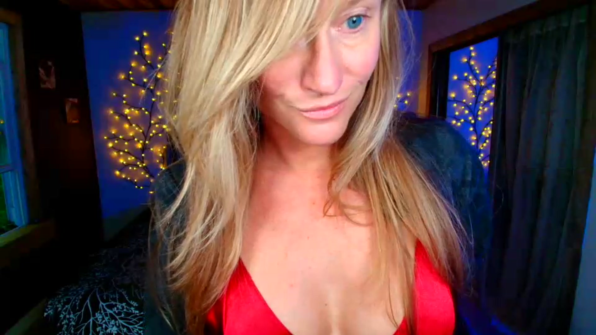 Gallery image thumbnail from JadeAmaryllis's myfreecams stream on, 05/18/2026, 15:37 image 14 of 20