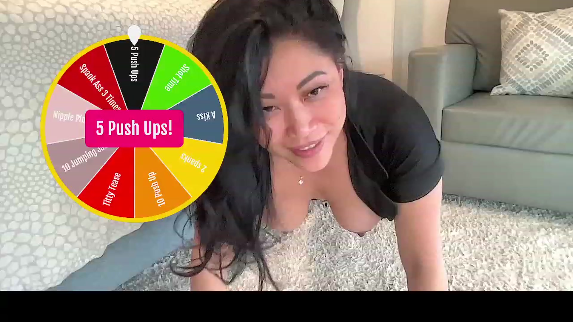 Gallery image thumbnail from JadeBirthday's myfreecams stream on, 04/14/2023, 02:41 image 7 of 20