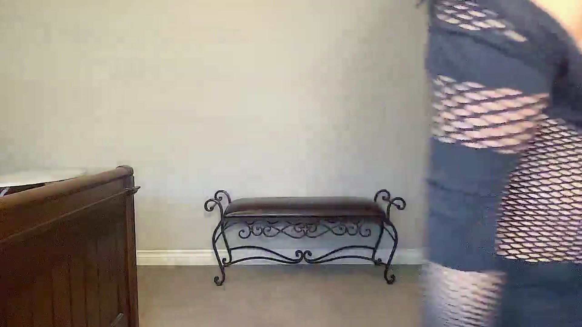 Gallery image thumbnail from JadeBirthday's myfreecams stream on, 04/13/2024, 17:20 image 8 of 20