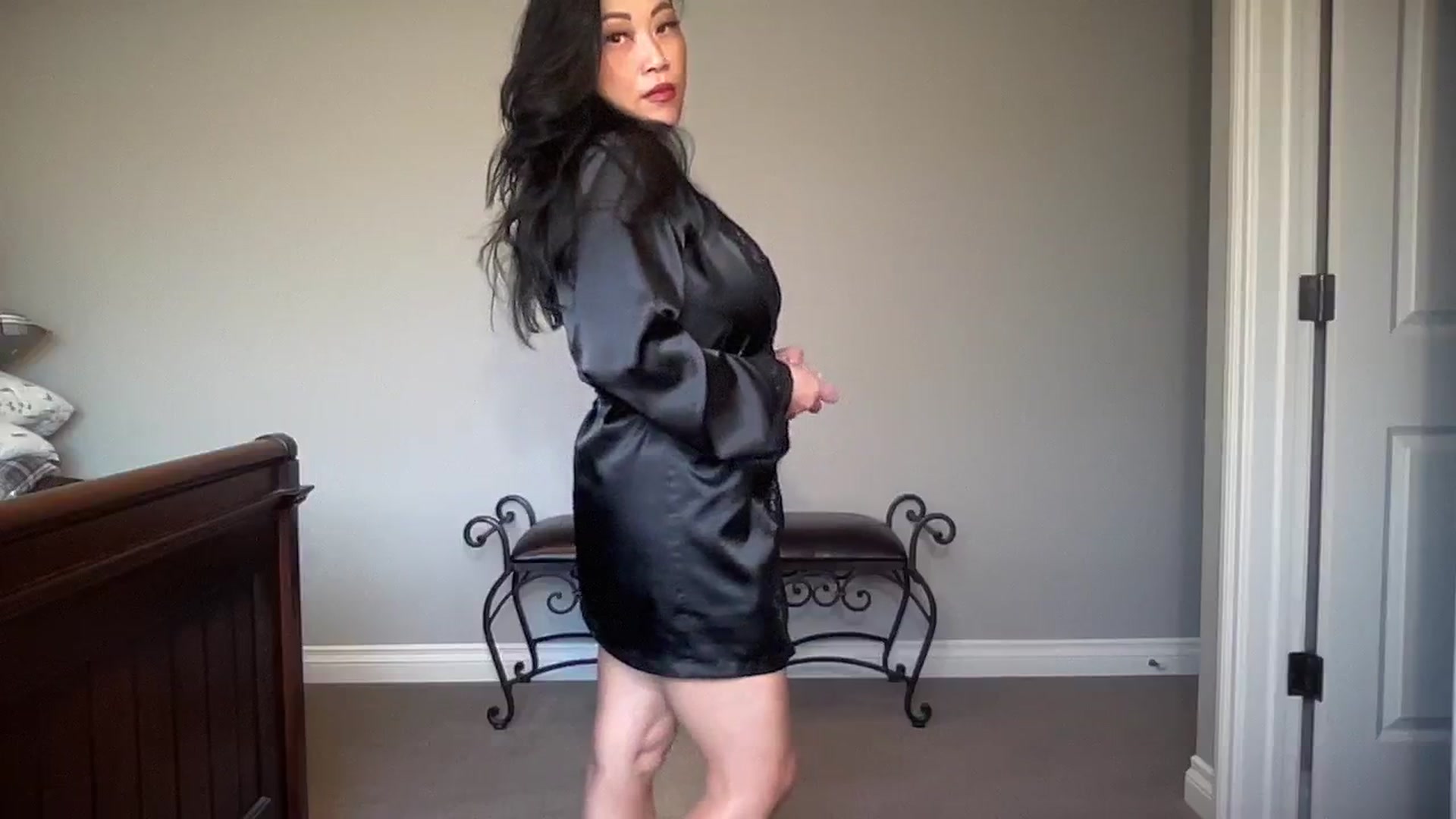 Gallery image thumbnail from JadeBirthday's myfreecams stream on, 04/03/2025, 01:59 image 2 of 20