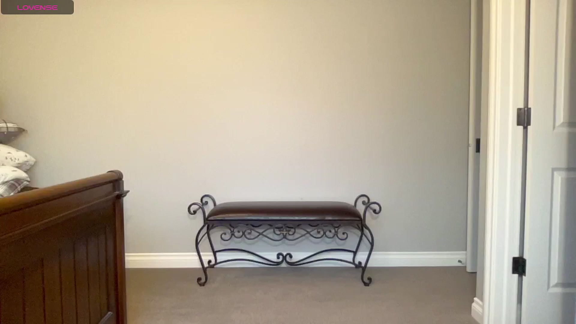 Gallery image thumbnail from JadeBirthday's myfreecams stream on, 04/21/2025, 01:38 image 8 of 20