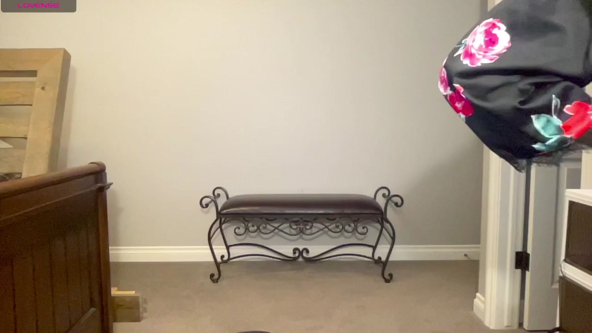 Gallery image thumbnail from JadeBirthday's myfreecams stream on, 04/16/2026, 24:59 image 18 of 20