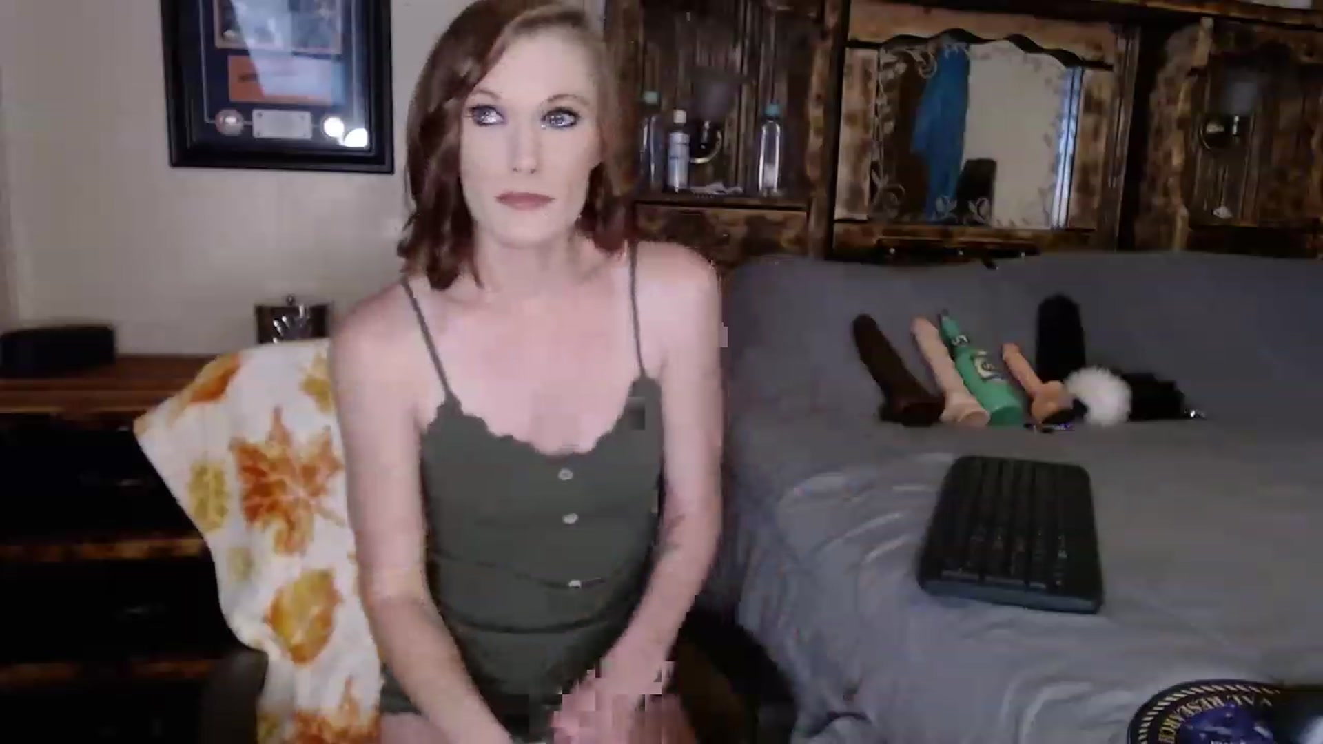 Gallery image thumbnail from JadeDixxin's myfreecams stream on, 11/15/2022, 16:55 image 20 of 20