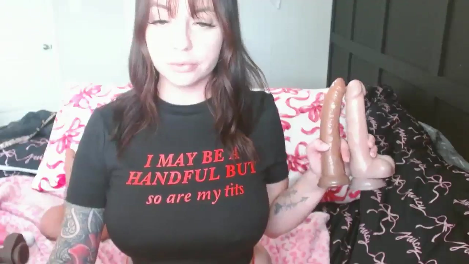 Gallery image thumbnail from JadeNicolee_'s myfreecams stream on, 01/07/2026, 18:10 image 14 of 20
