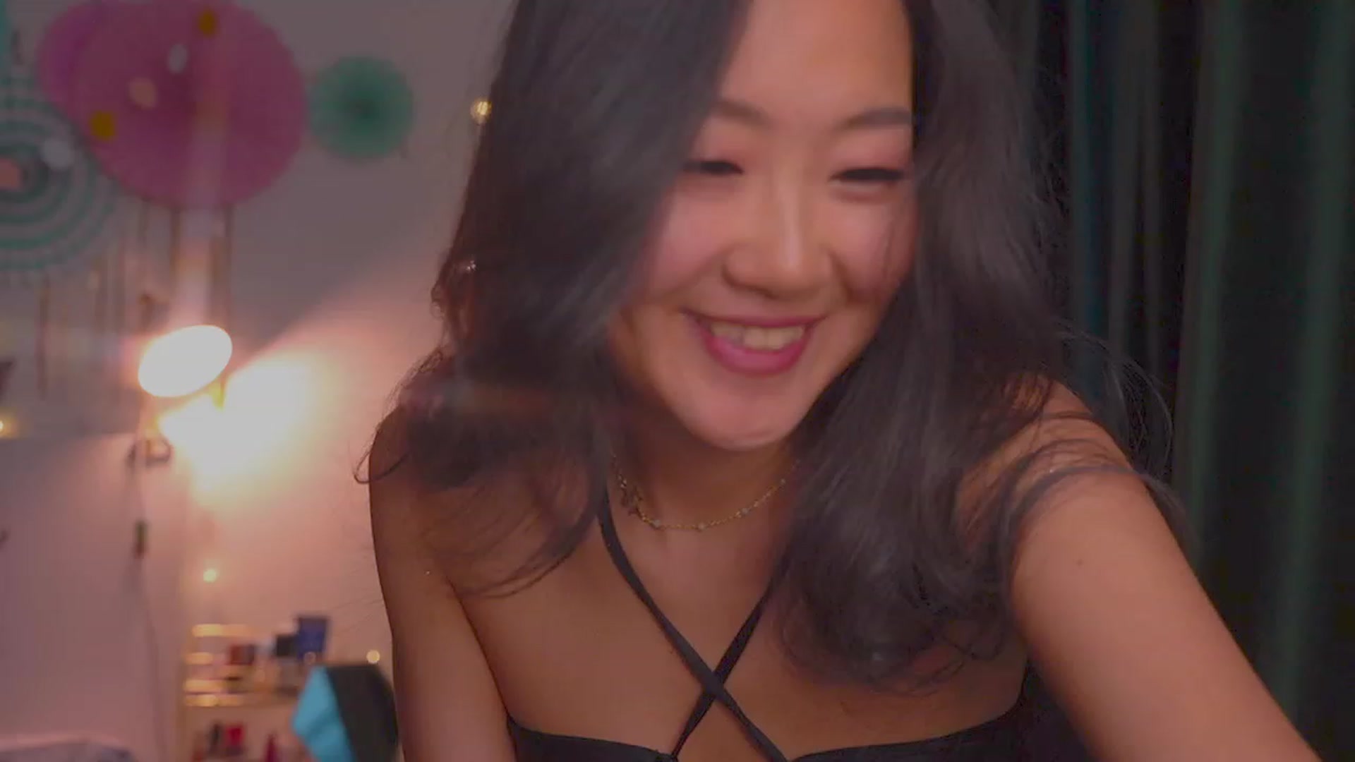 Gallery image thumbnail from Jade_Grail69's myfreecams stream on, 12/10/2022, 12:09 image 17 of 20