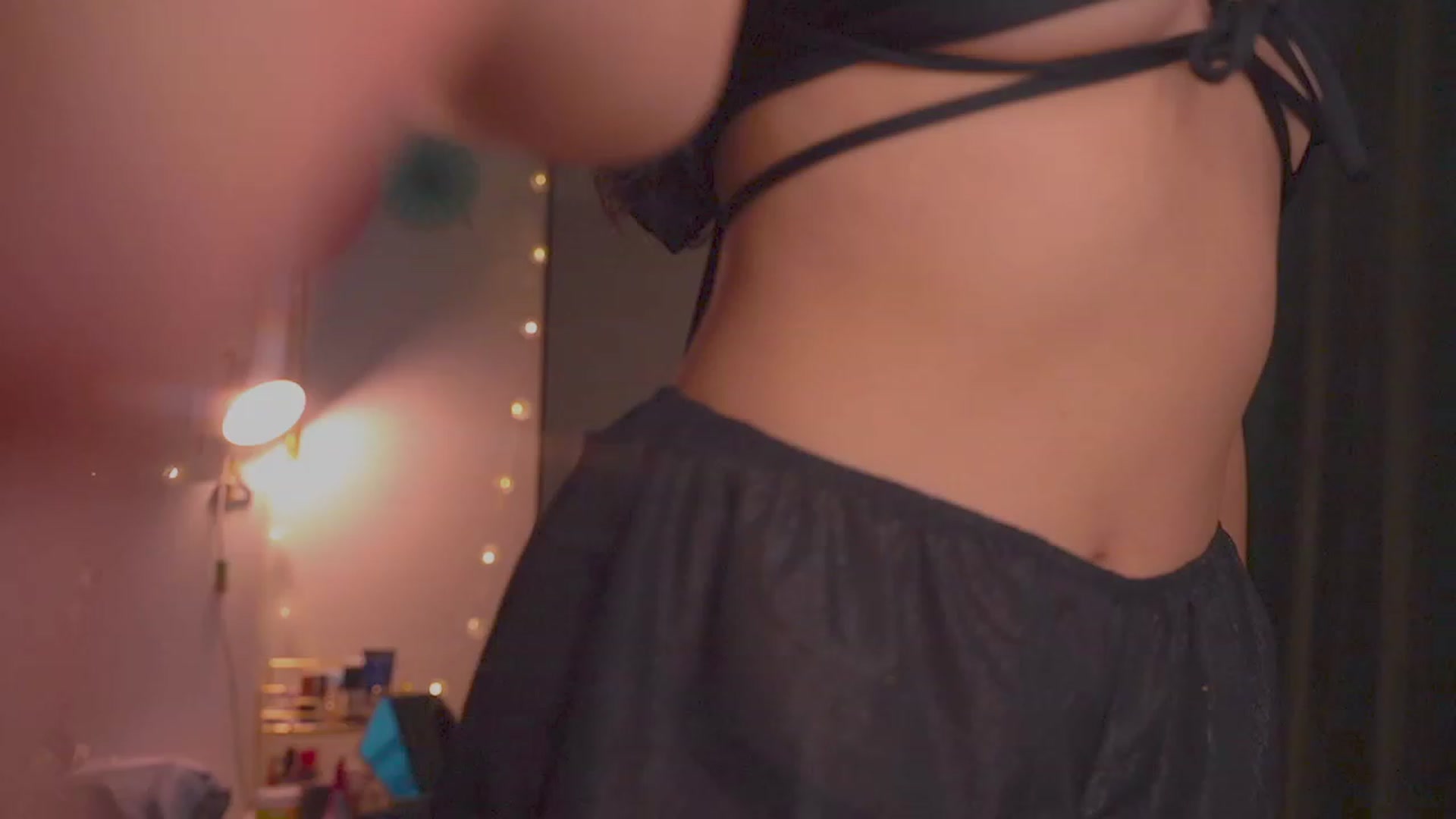 Gallery image thumbnail from Jade_Grail69's myfreecams stream on, 12/10/2022, 12:32 image 8 of 20