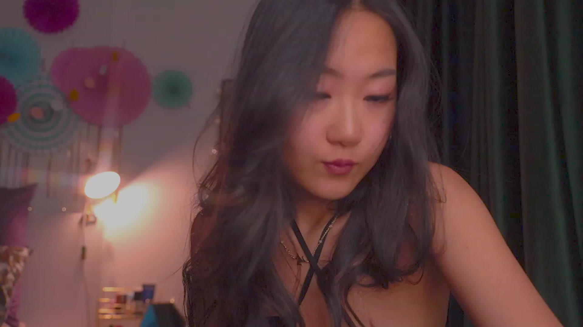 Gallery image thumbnail from Jade_Grail69's myfreecams stream on, 12/10/2022, 12:59 image 9 of 20