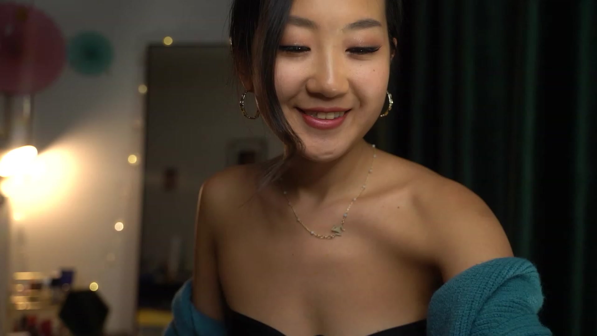Gallery image thumbnail from Jade_Grail69's myfreecams stream on, 12/10/2022, 20:45 image 7 of 20