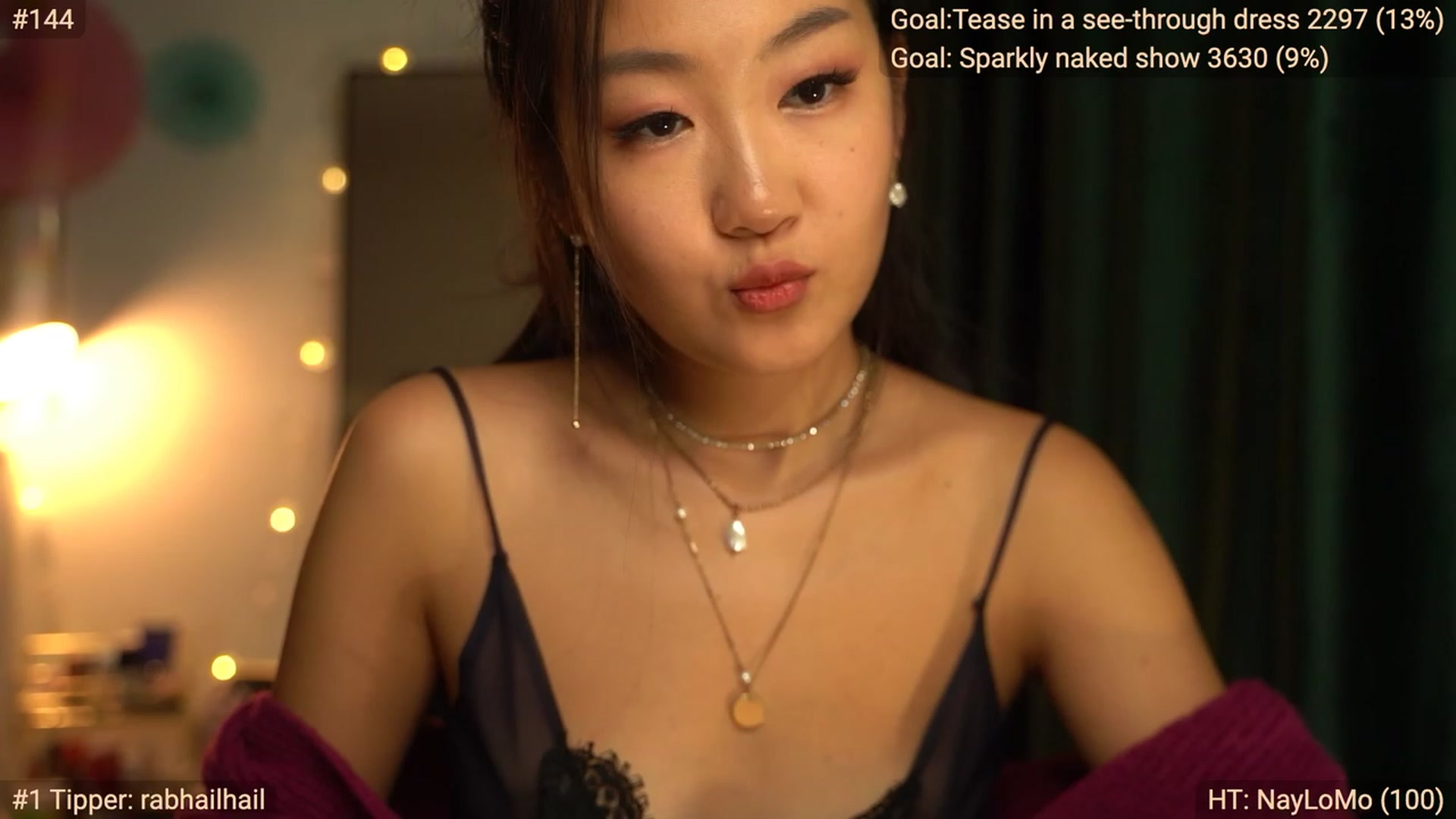 Gallery image thumbnail from Jade_Grail69's myfreecams stream on, 12/11/2022, 19:54 image 16 of 20