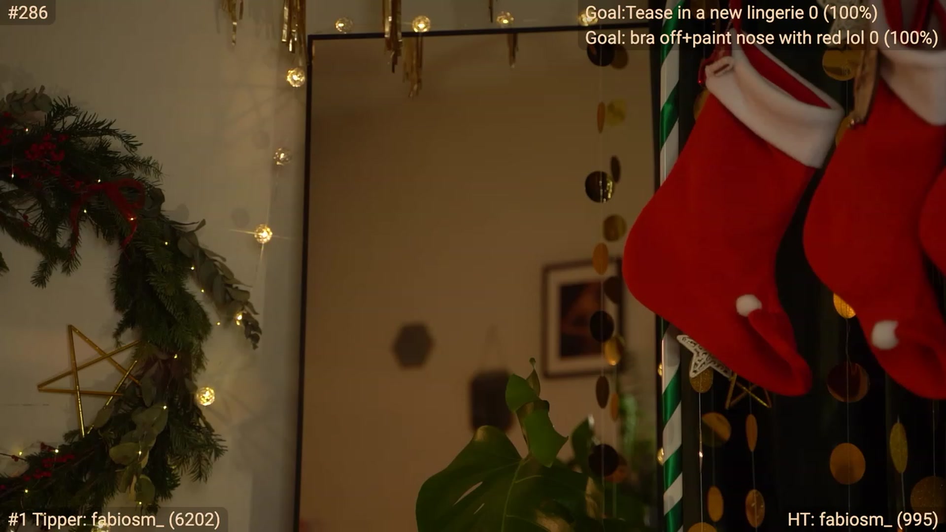Gallery image thumbnail from Jade_Grail69's myfreecams stream on, 12/23/2022, 22:29 image 1 of 20