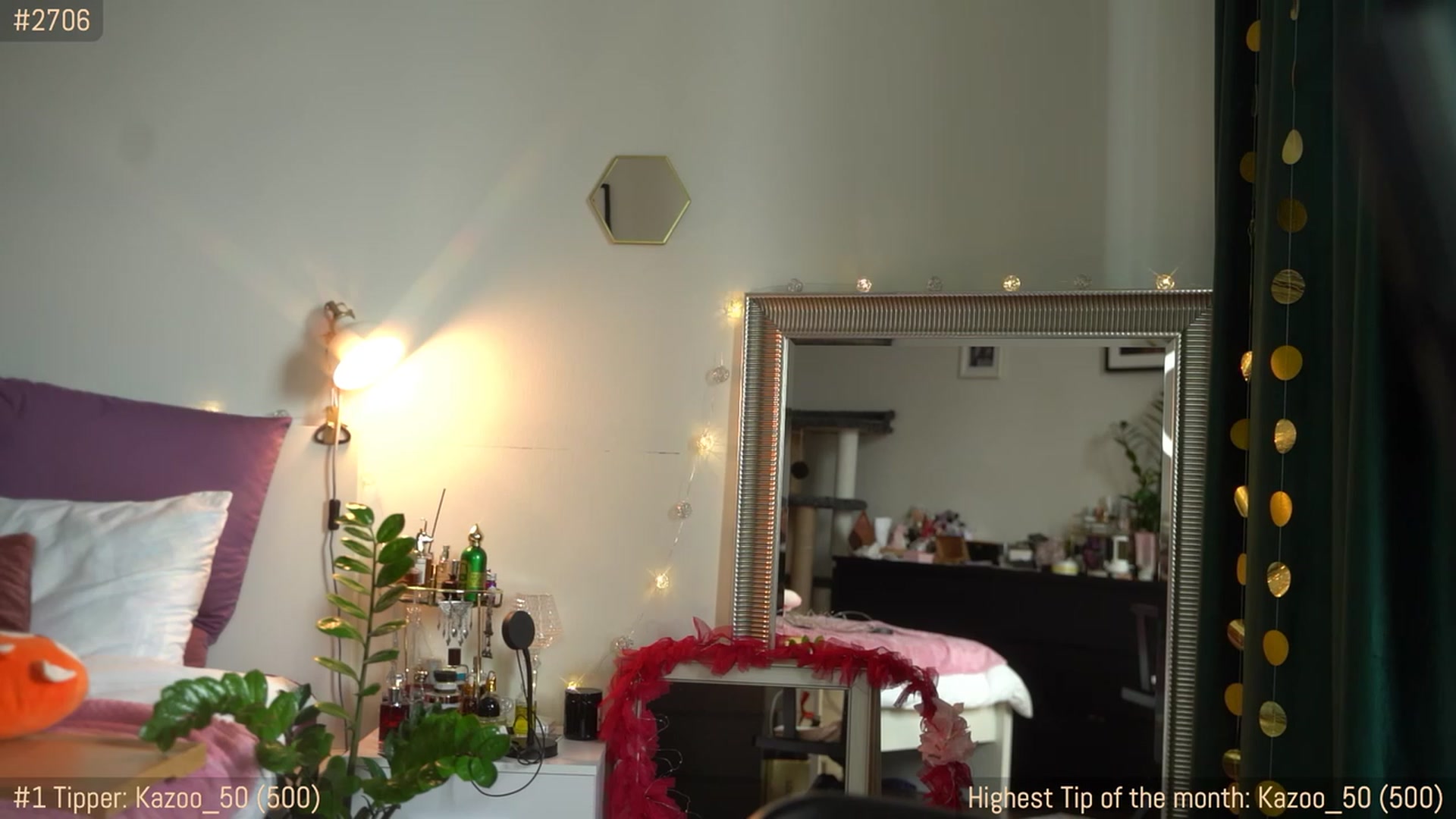 Gallery image thumbnail from Jade_Grail69's myfreecams stream on, 04/02/2023, 10:22 image 16 of 20