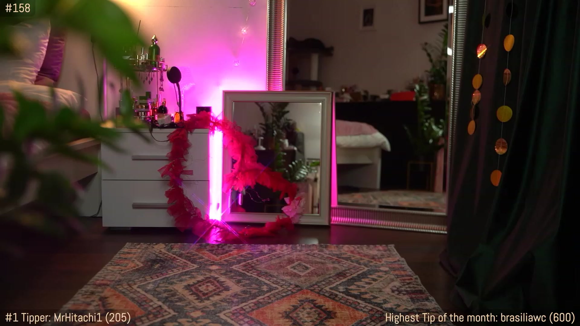Gallery image thumbnail from Jade_Grail69's myfreecams stream on, 04/02/2023, 17:30 image 15 of 20