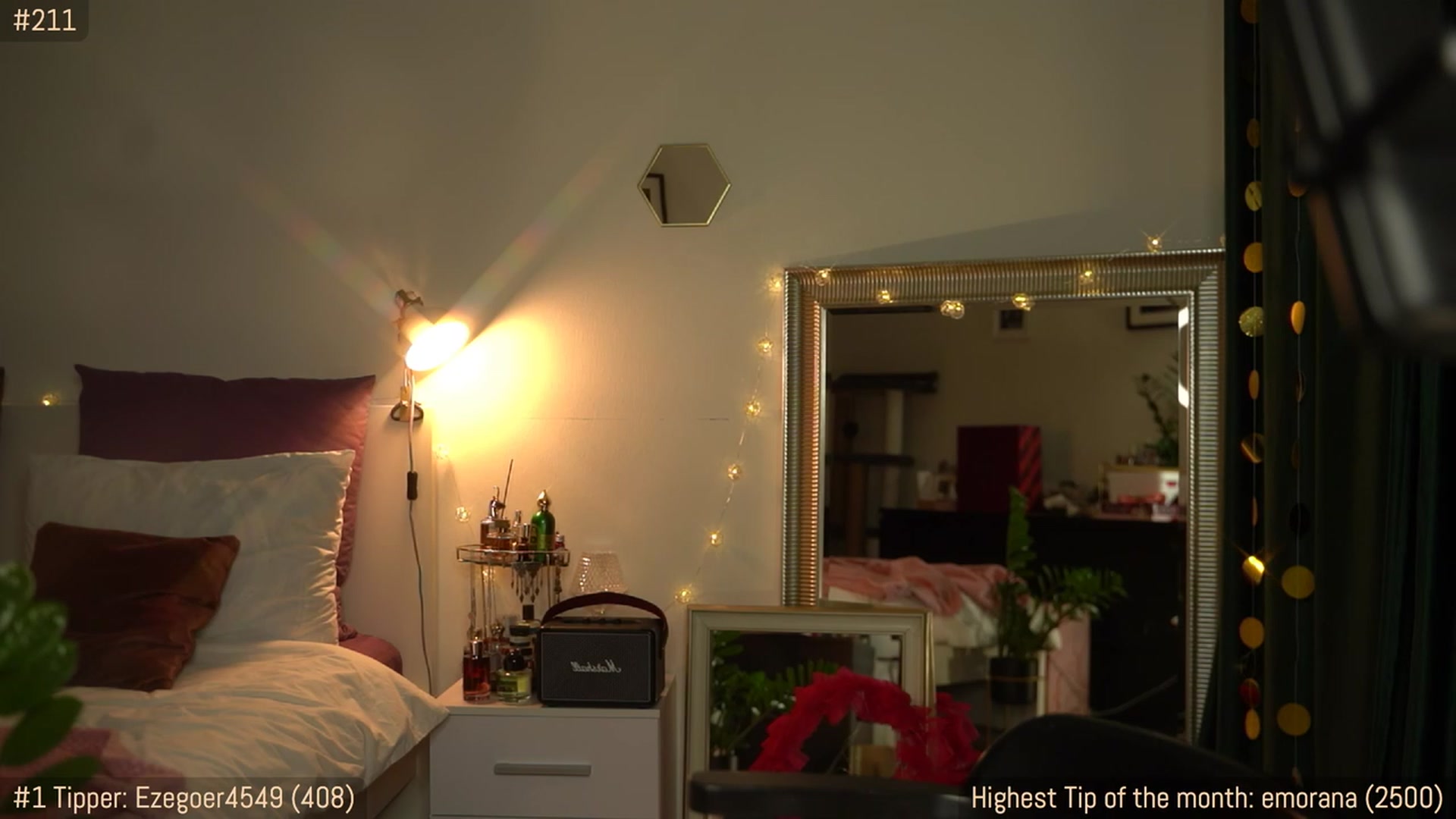 Gallery image thumbnail from Jade_Grail69's myfreecams stream on, 04/05/2023, 20:07 image 16 of 20