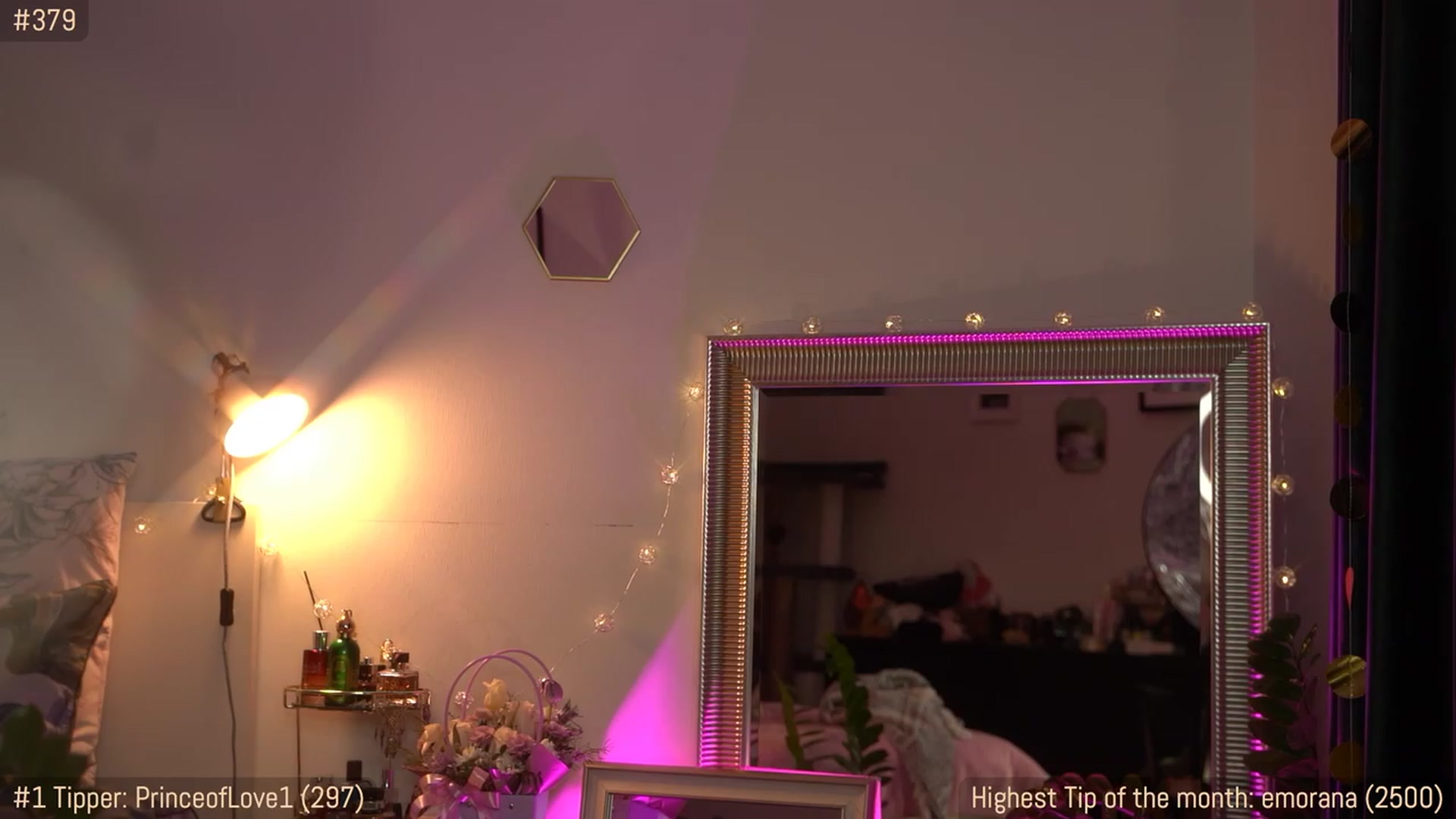Gallery image thumbnail from Jade_Grail69's myfreecams stream on, 04/12/2023, 18:56 image 3 of 20