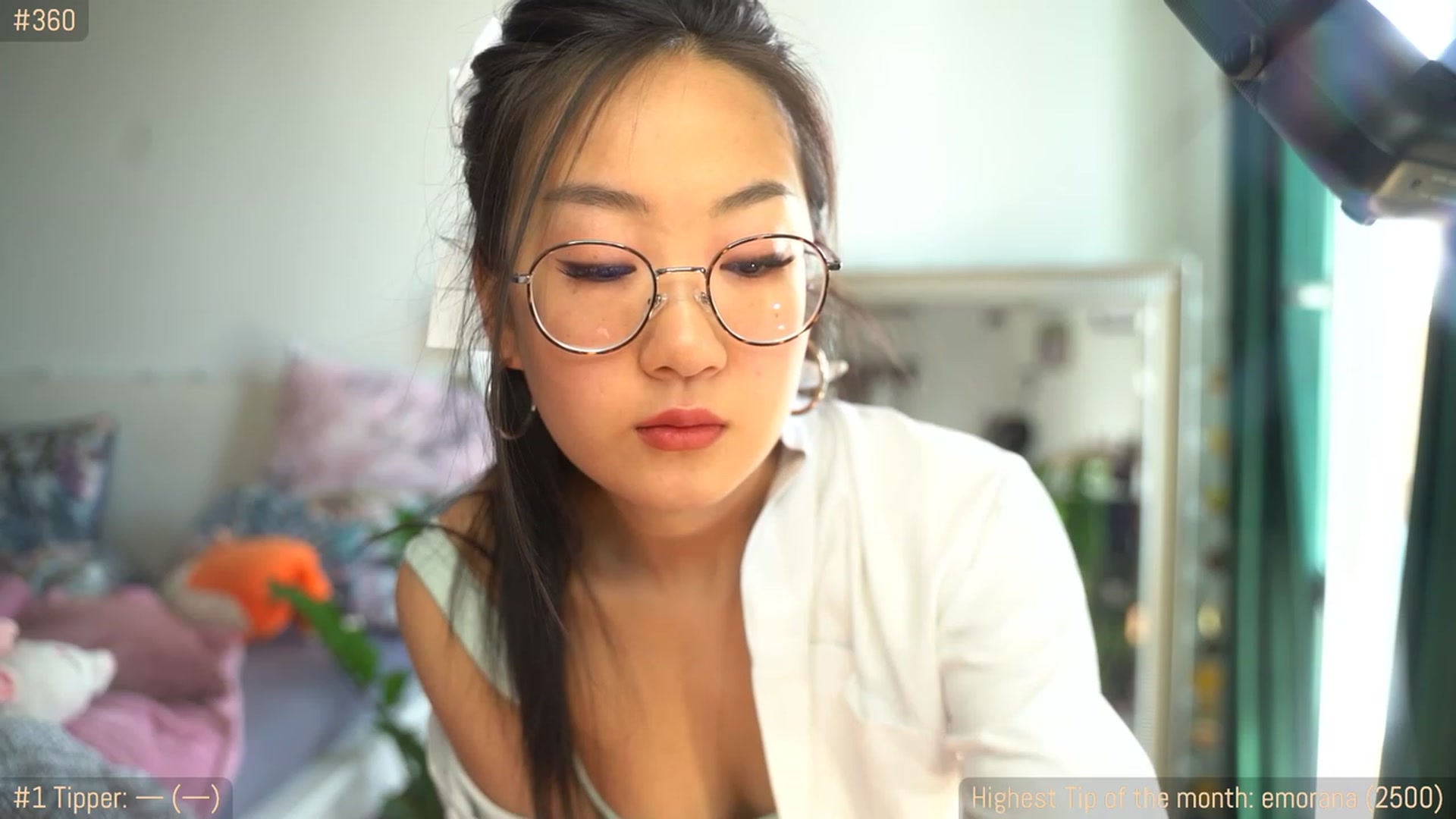 Gallery image thumbnail from Jade_Grail69's myfreecams stream on, 04/13/2023, 08:37 image 8 of 20