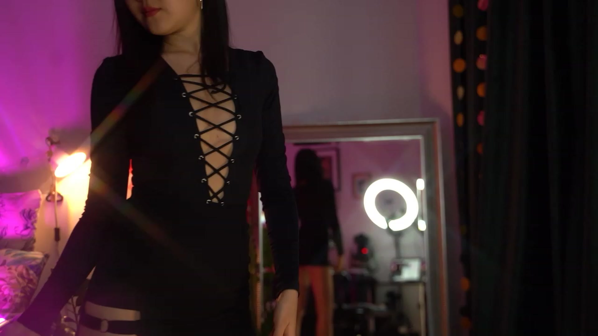 Gallery image thumbnail from Jade_Grail69's myfreecams stream on, 05/13/2023, 18:04 image 7 of 20