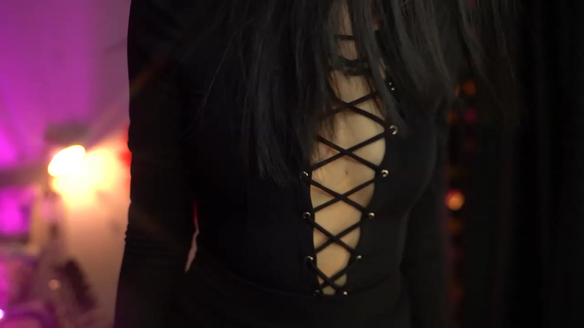 Gallery image thumbnail from Jade_Grail69's myfreecams stream on, 05/13/2023, 18:04 image 2 of 20