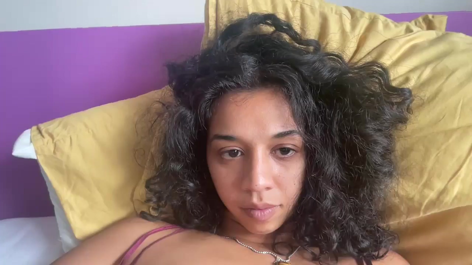 Gallery image thumbnail from Jade_Haze's myfreecams stream on, 01/16/2025, 17:29 image 17 of 20