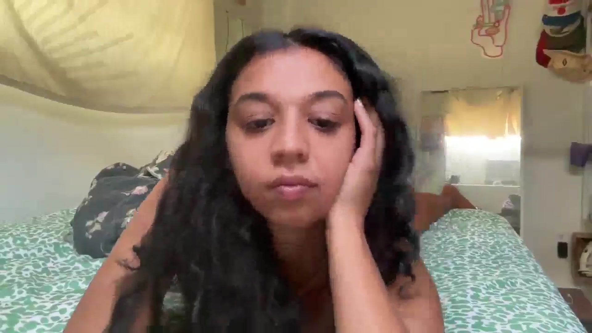 Gallery image thumbnail from Jade_Haze's myfreecams stream on, 06/28/2025, 14:06 image 19 of 20