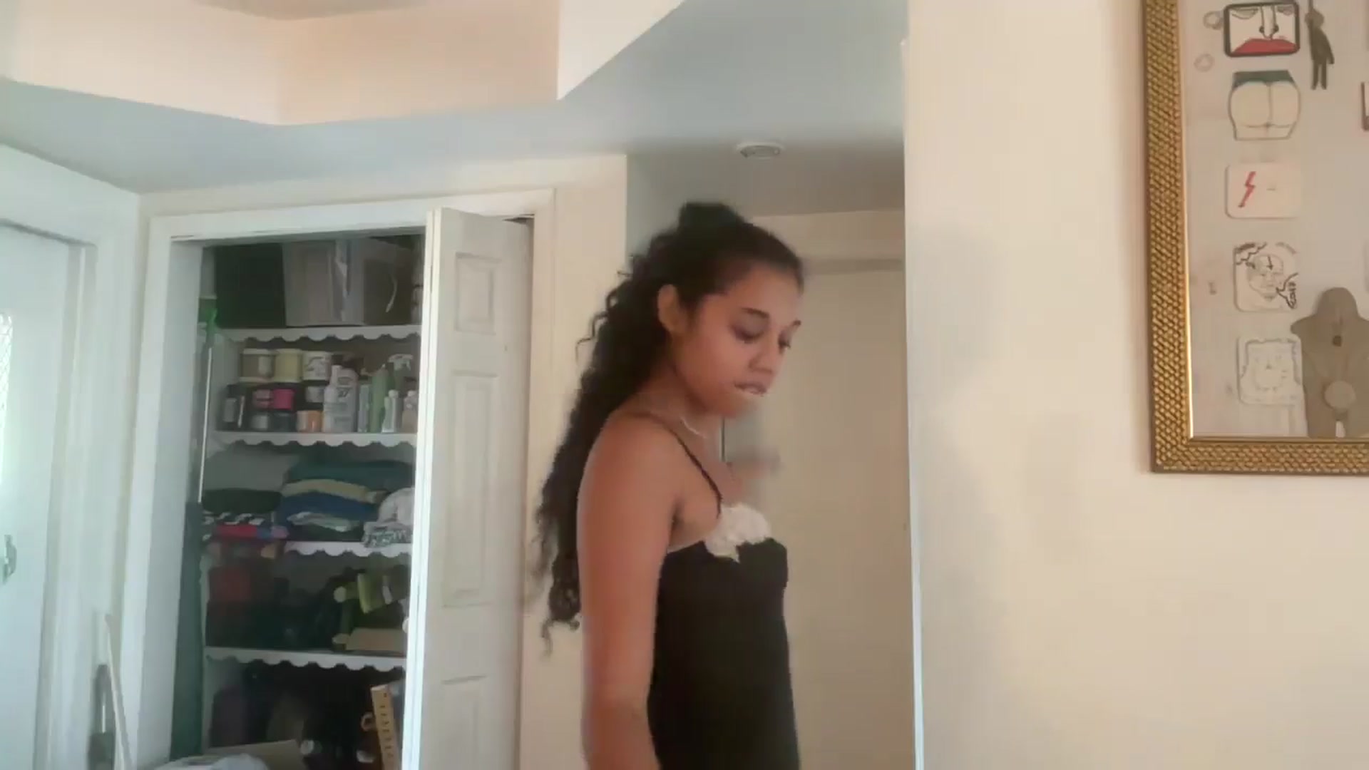 Gallery image thumbnail from Jade_Haze's myfreecams stream on, 06/28/2025, 16:31 image 4 of 20
