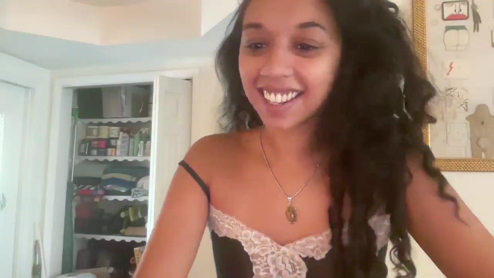 Gallery image thumbnail from Jade_Haze's myfreecams stream on, 06/28/2025, 16:31 image 3 of 20