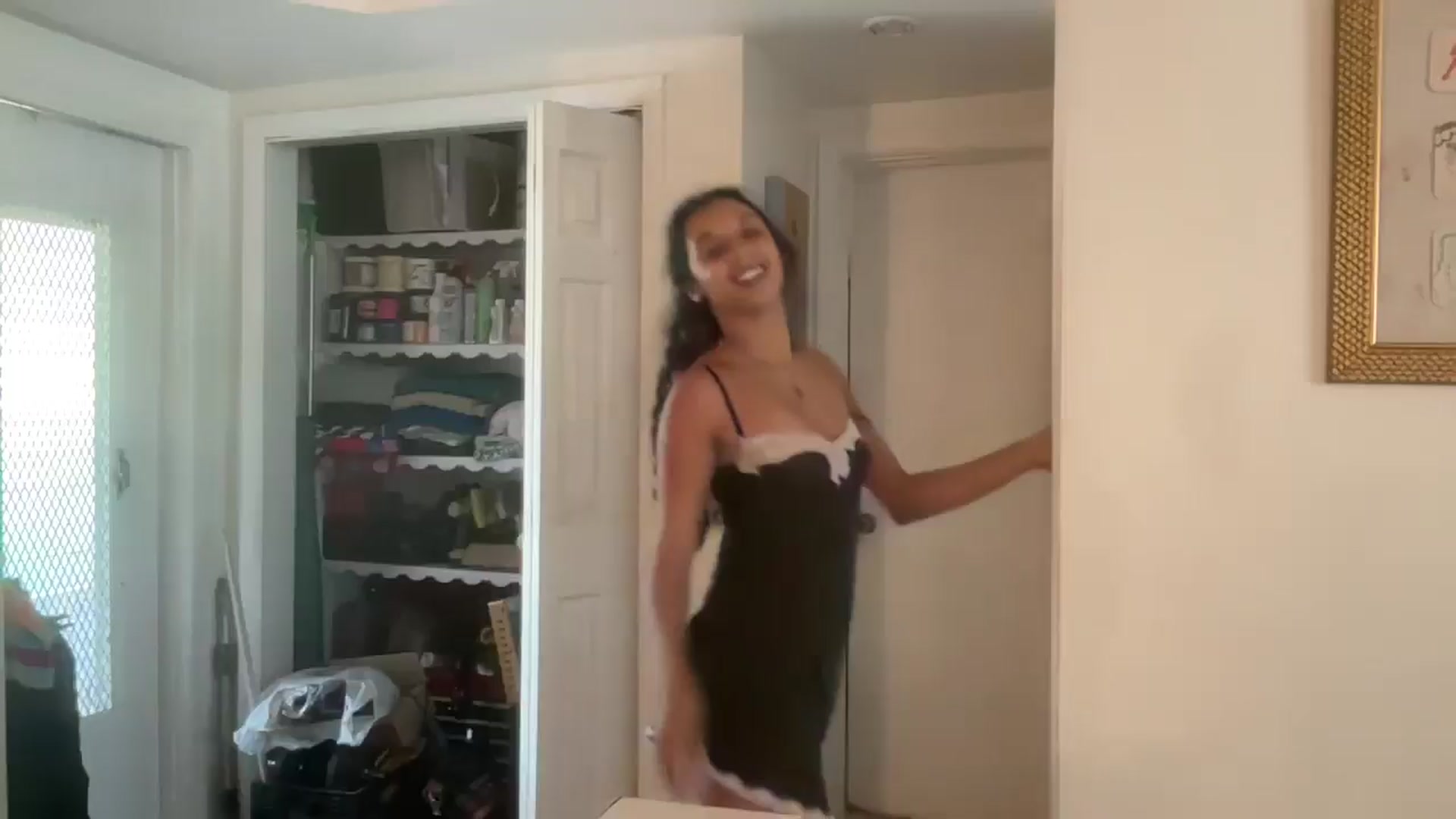Gallery image thumbnail from Jade_Haze's myfreecams stream on, 06/28/2025, 16:31 image 1 of 20