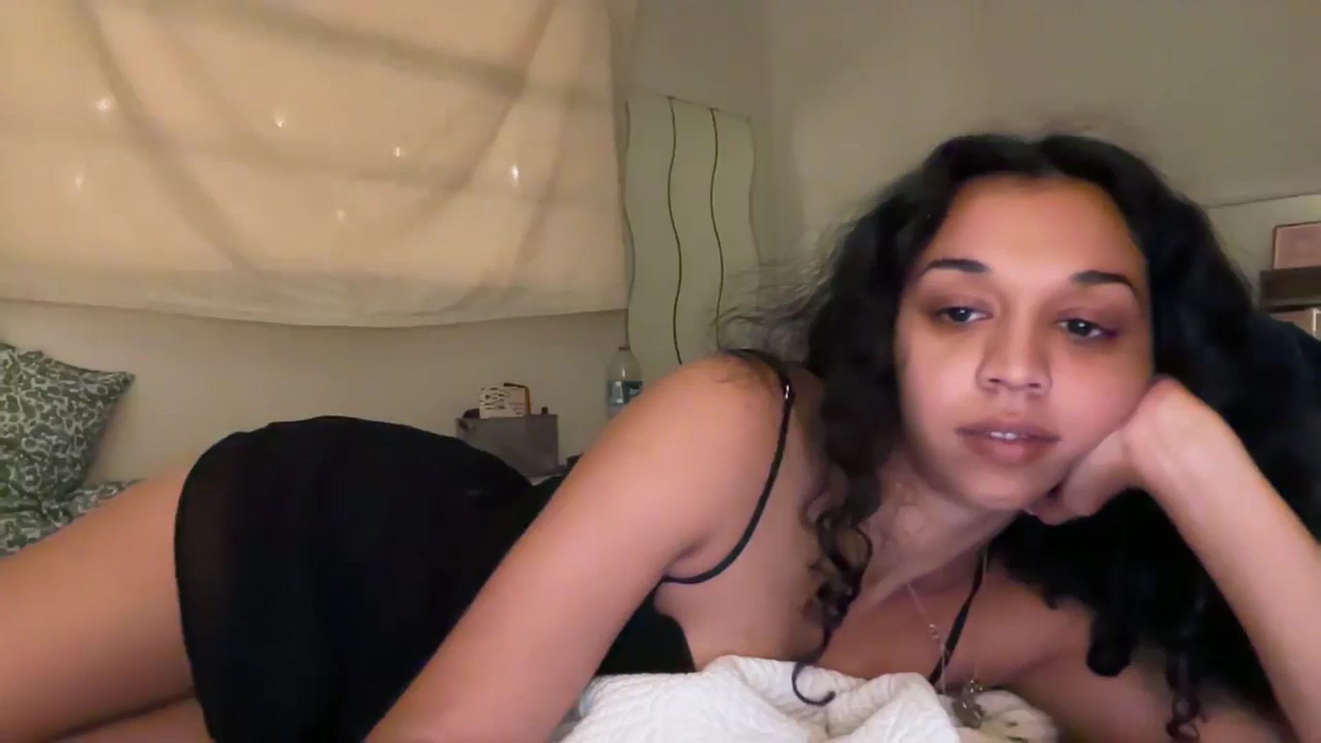 Gallery image thumbnail from Jade_Haze's myfreecams stream on, 02/24/2026, 24:51 image 2 of 20