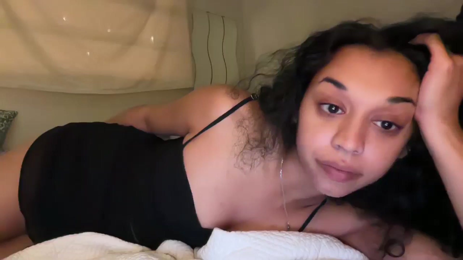 Gallery image thumbnail from Jade_Haze's myfreecams stream on, 02/24/2026, 24:51 image 17 of 20