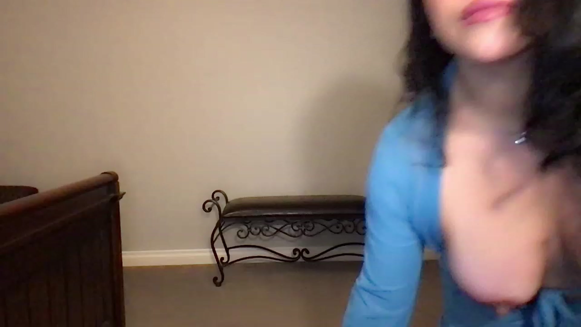 Gallery image thumbnail from Jade_Lee's myfreecams stream on, 01/02/2023, 03:15 image 6 of 20