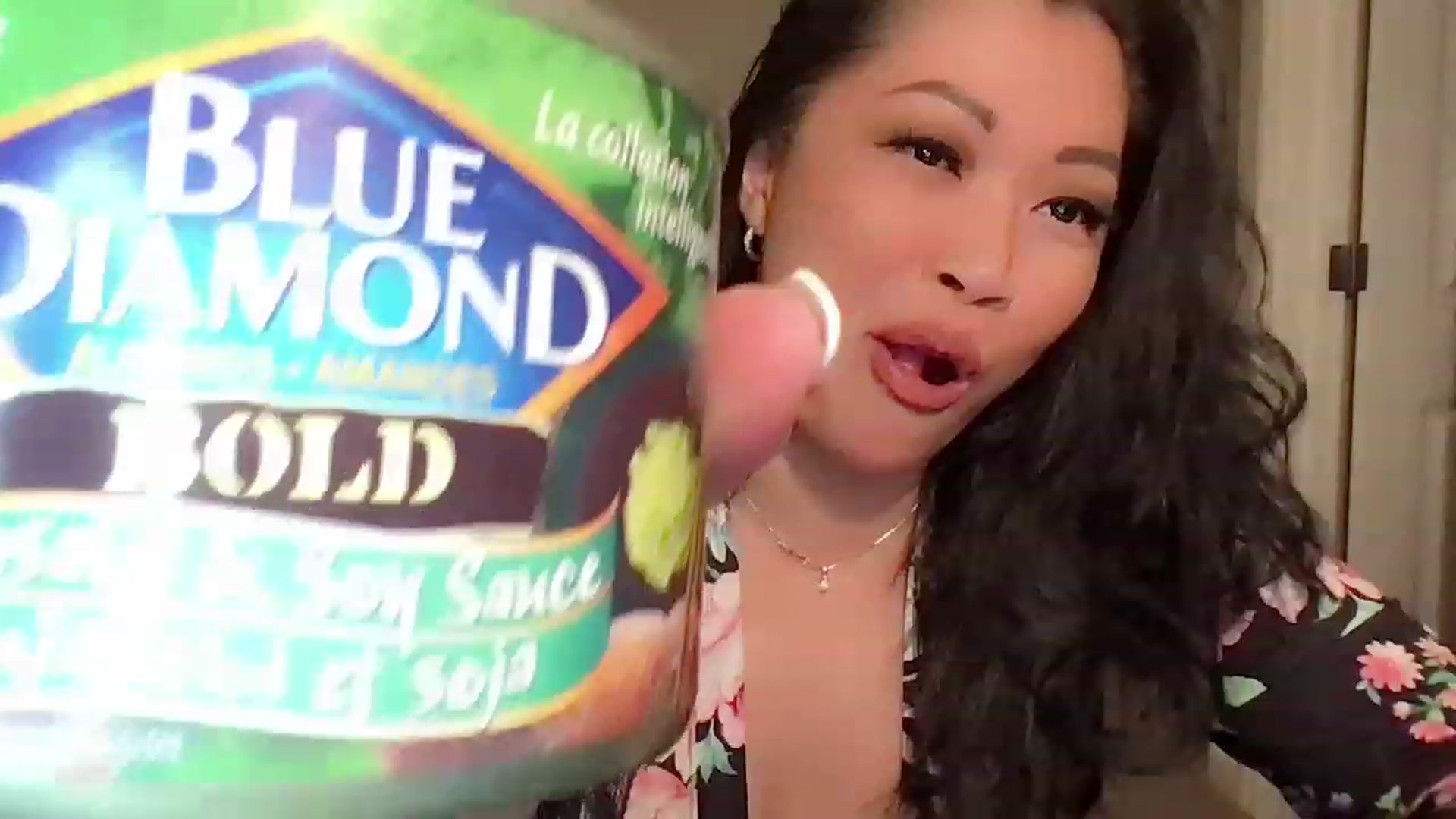 Gallery image thumbnail from Jade_Lee's myfreecams stream on, 01/09/2023, 03:34 image 4 of 20