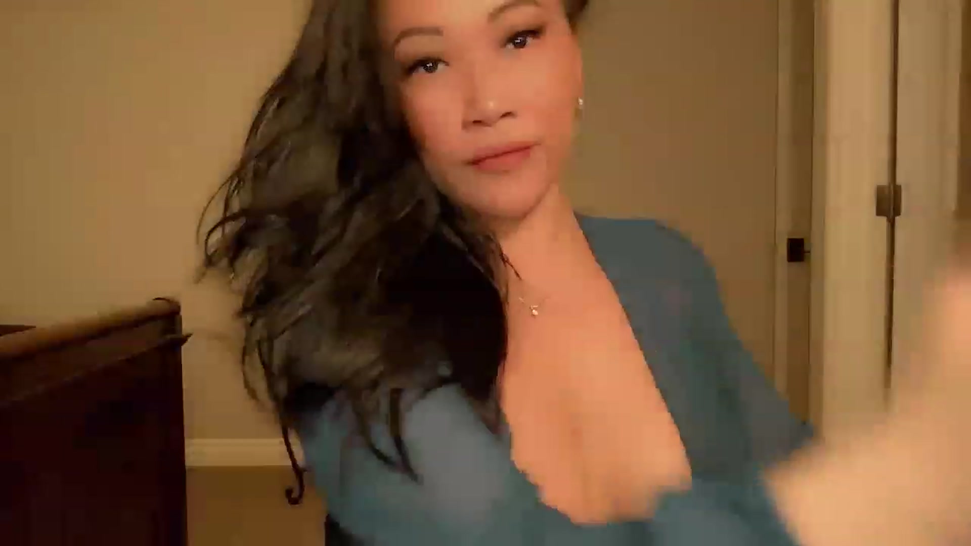 Gallery image thumbnail from Jade_Lee's myfreecams stream on, 01/27/2023, 03:53 image 9 of 20