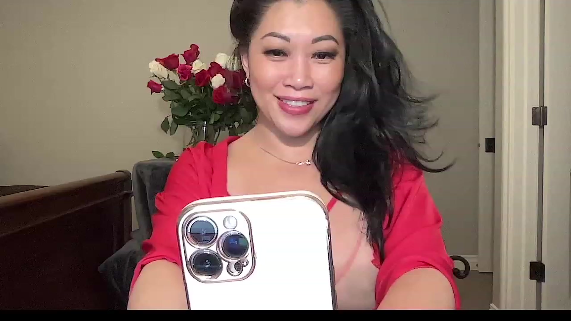 Gallery image thumbnail from Jade_Lee's myfreecams stream on, 02/15/2023, 01:37 image 10 of 20