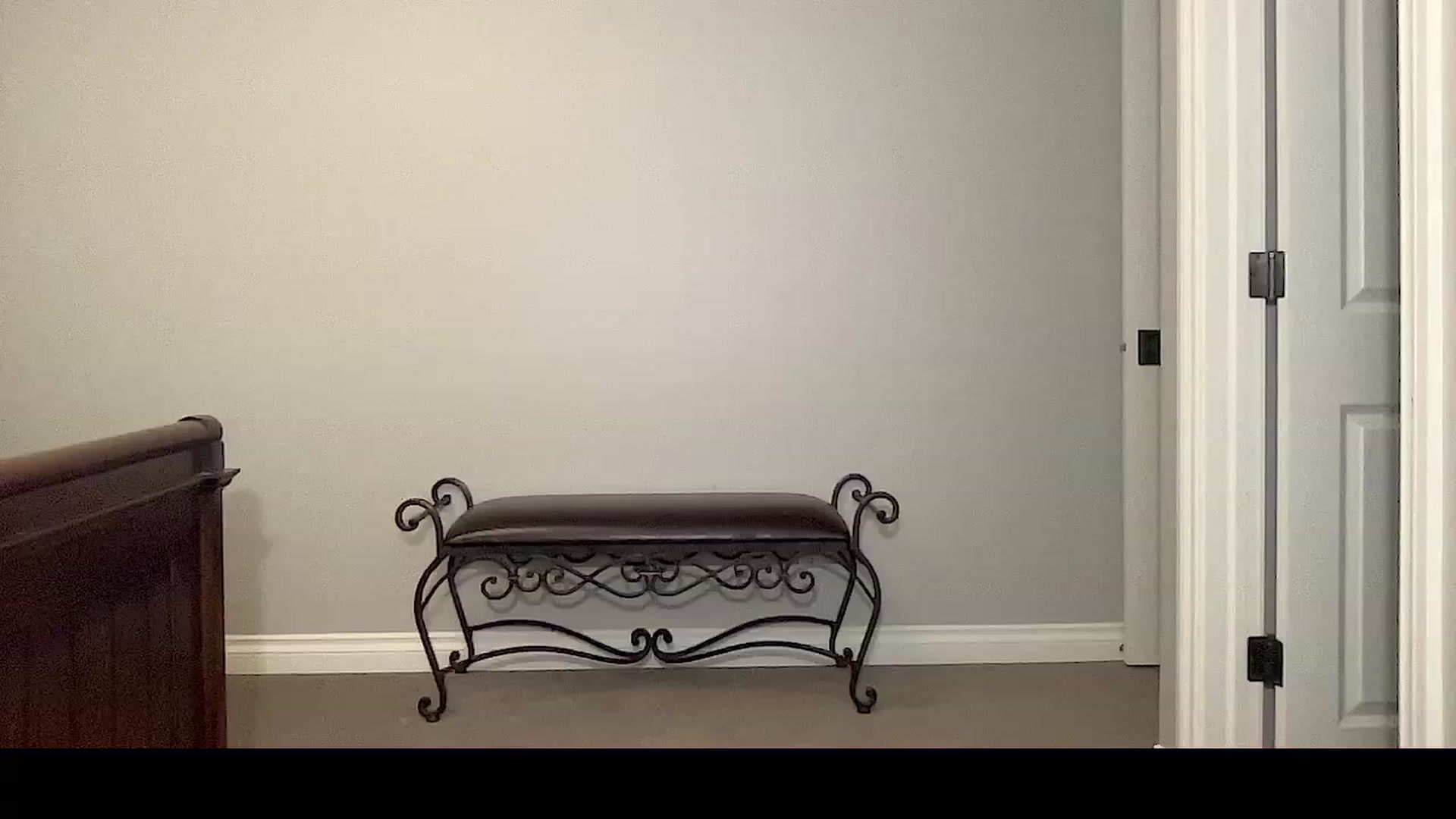 Gallery image thumbnail from Jade_Lee's myfreecams stream on, 03/28/2023, 02:14 image 19 of 20