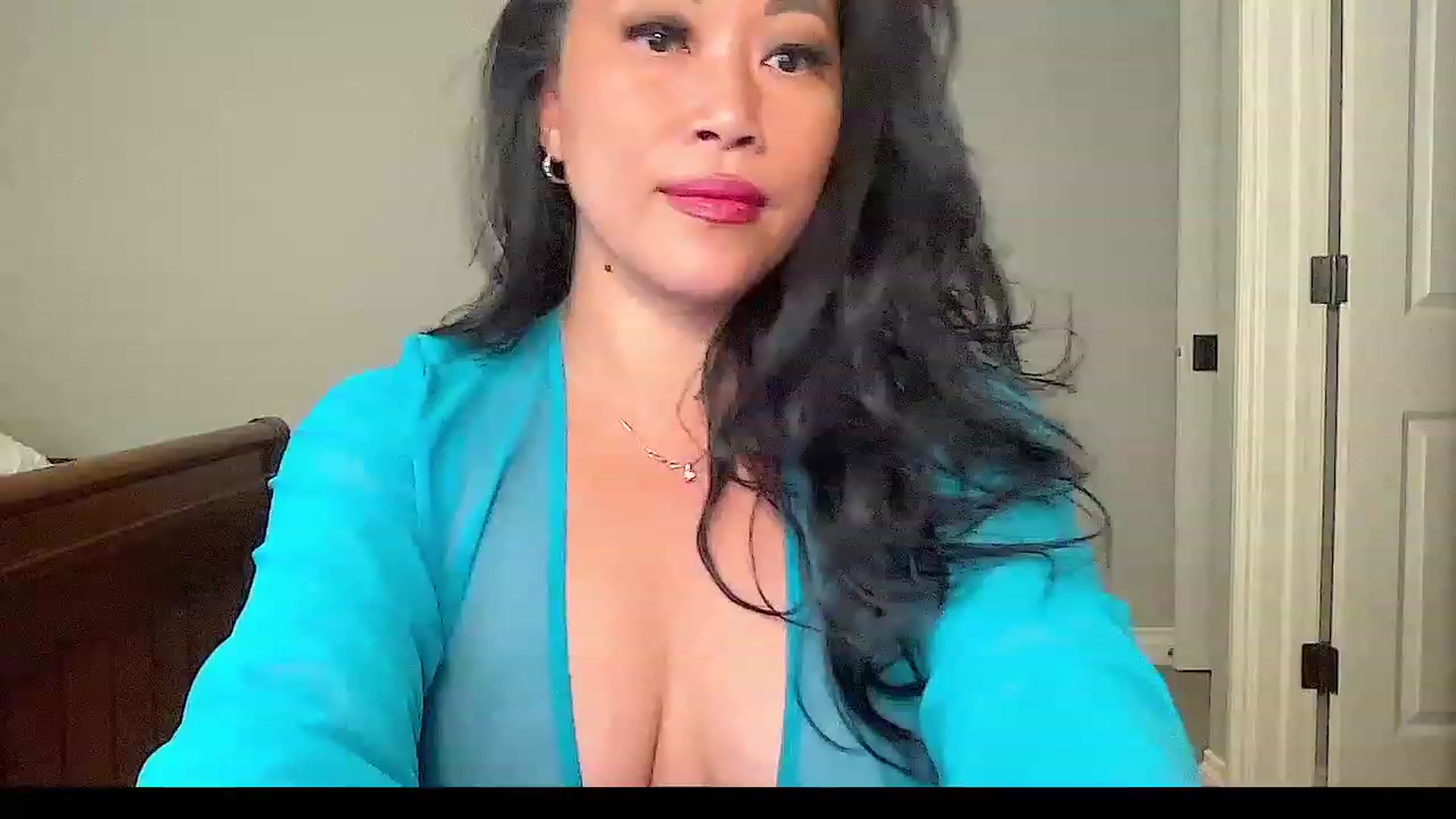 Gallery image thumbnail from Jade_Lee's myfreecams stream on, 05/27/2023, 02:08 image 9 of 20