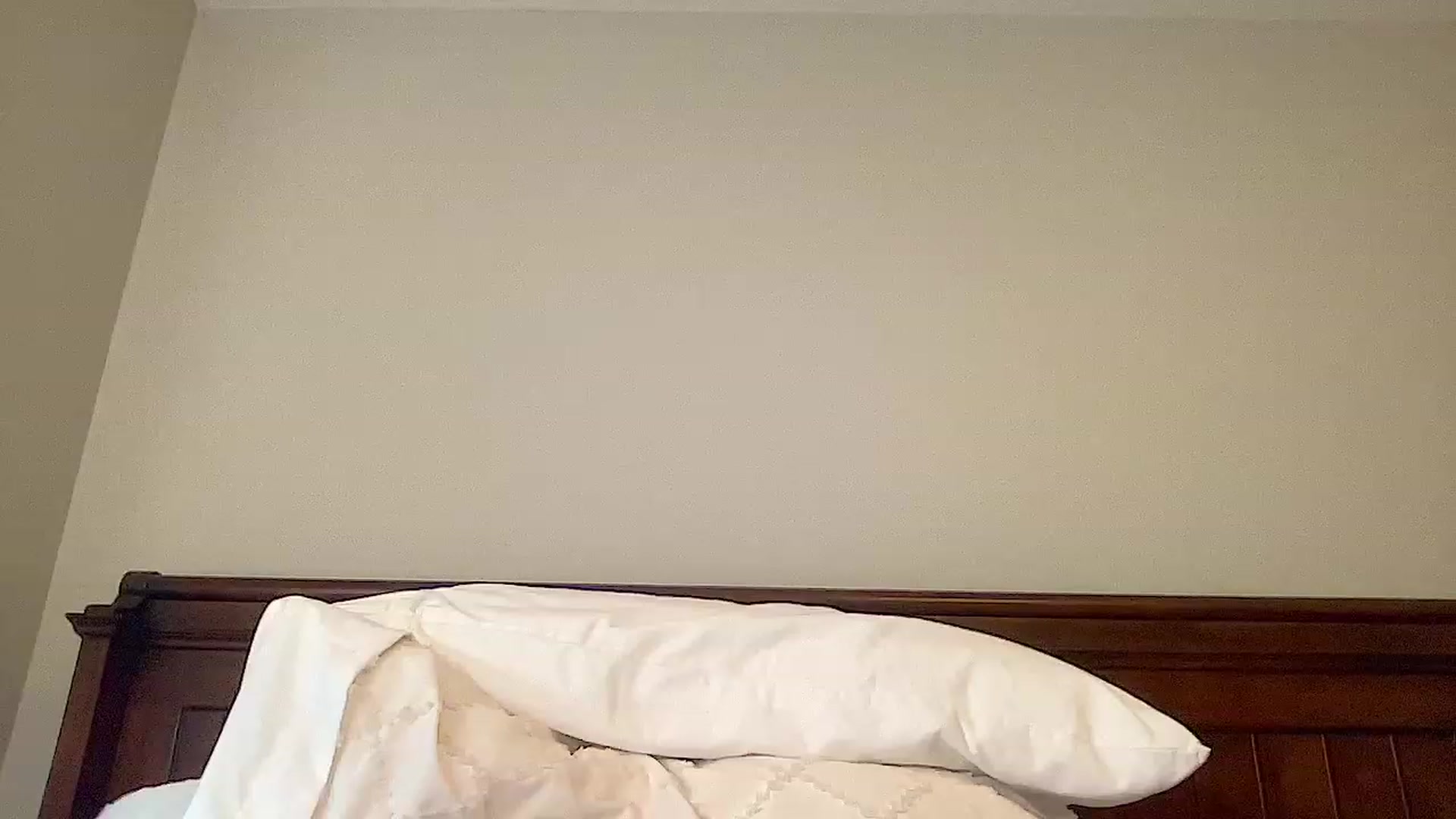 Gallery image thumbnail from Jade_Lee's myfreecams stream on, 06/17/2023, 02:20 image 16 of 20