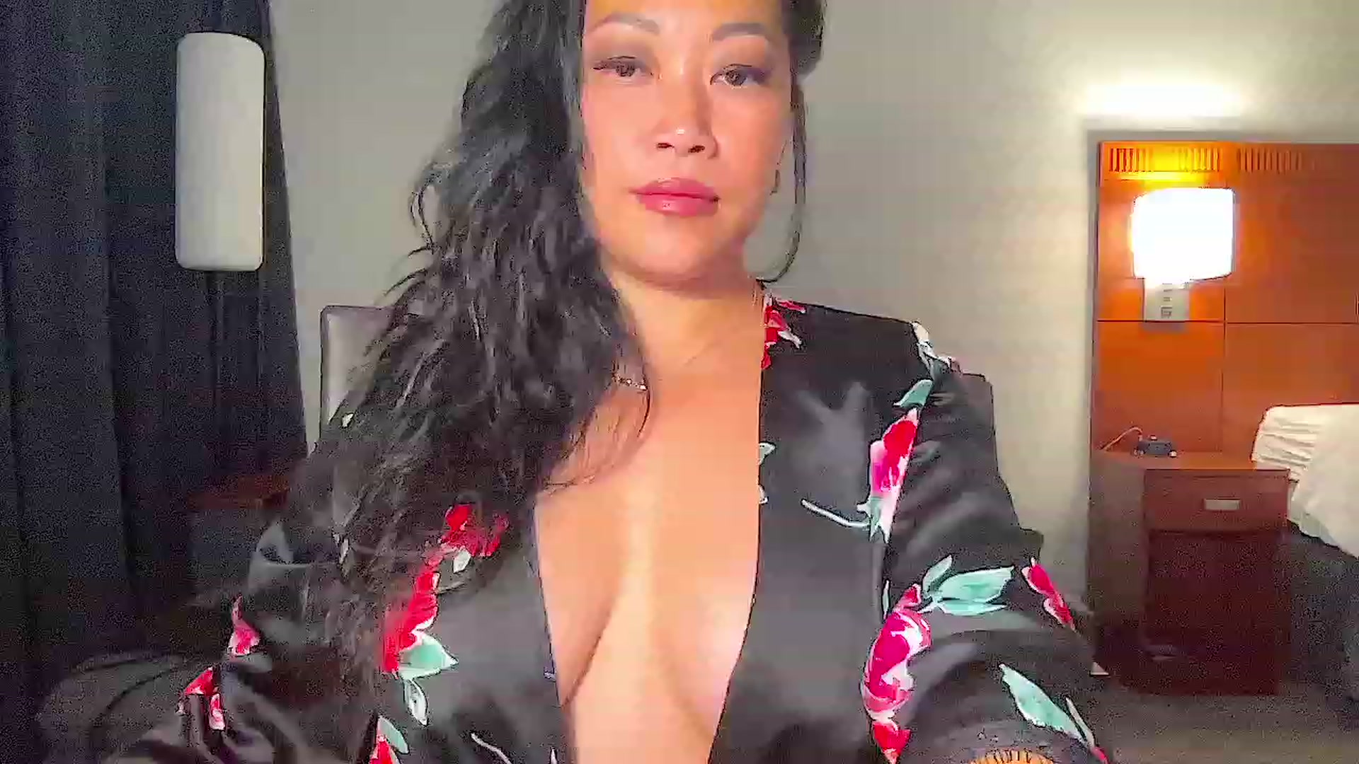 Gallery image thumbnail from Jade_Lee's myfreecams stream on, 06/23/2023, 01:34 image 2 of 20