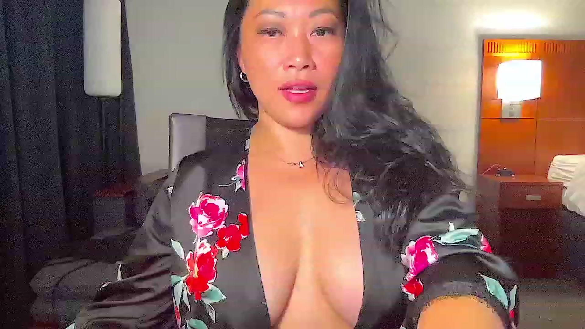 Gallery image thumbnail from Jade_Lee's myfreecams stream on, 06/23/2023, 01:34 image 15 of 20