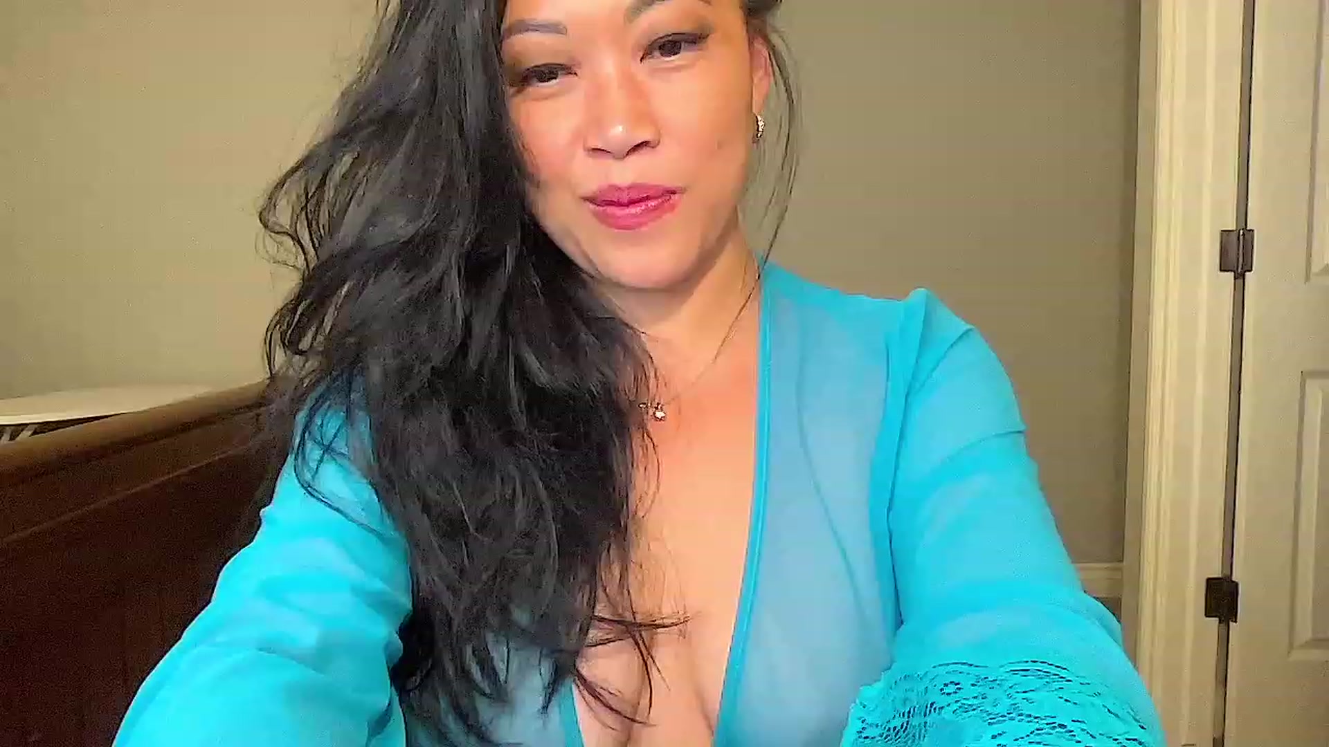 Gallery image thumbnail from Jade_Lee's myfreecams stream on, 08/29/2023, 03:04 image 3 of 20