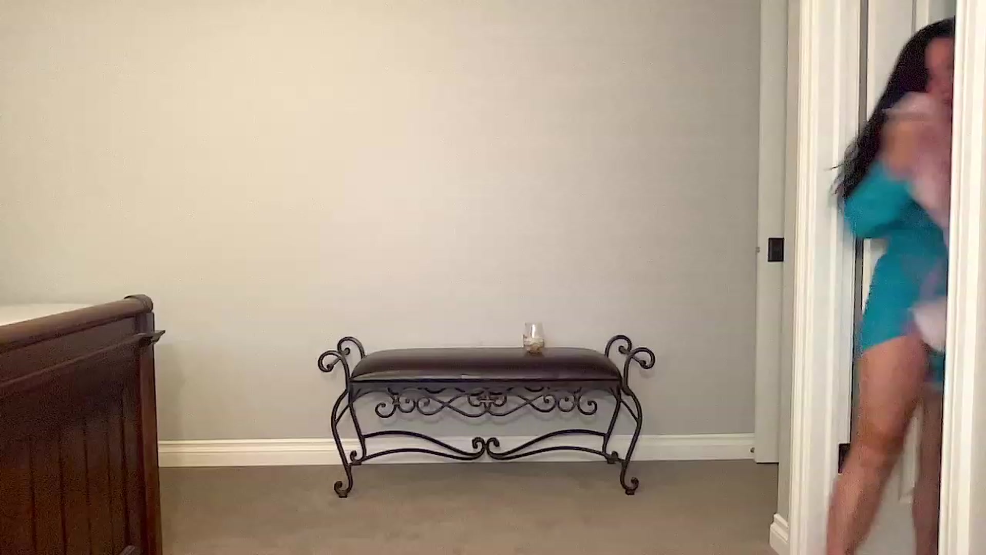 Gallery image thumbnail from Jade_Lee's myfreecams stream on, 09/23/2023, 01:00 image 17 of 20