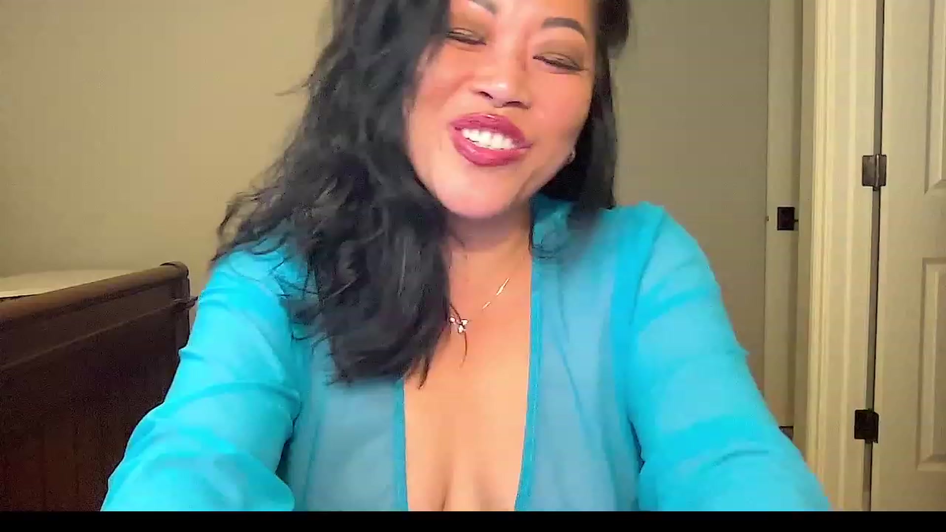 Gallery image thumbnail from Jade_Lee's myfreecams stream on, 10/28/2023, 02:12 image 5 of 20