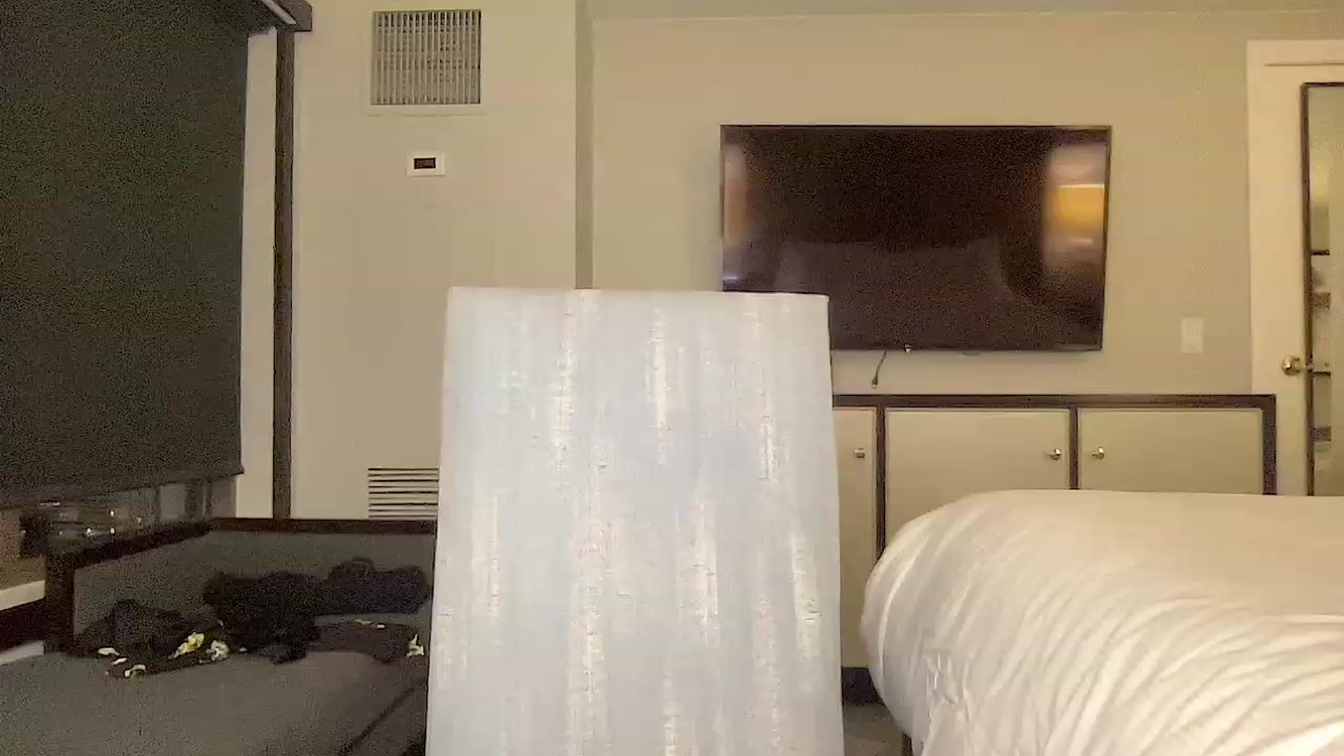 Gallery image thumbnail from Jade_Lee's myfreecams stream on, 11/19/2023, 04:45 image 10 of 20