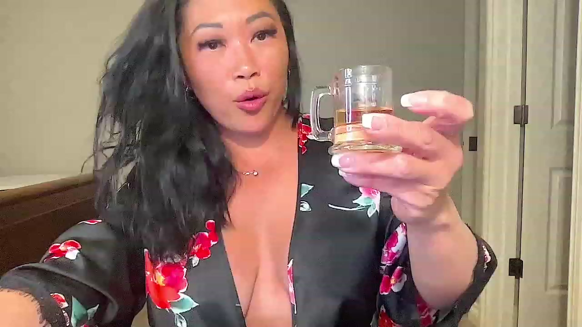 Gallery image thumbnail from Jade_Lee's myfreecams stream on, 01/02/2024, 01:42 image 18 of 20